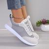 Модные универсальные сочетающиеся по цвету, горячо продаваемые женские вулканизированные туфли с мелким вырезом, на шнуровке, из сетчатого дышащего материала, женские туфли