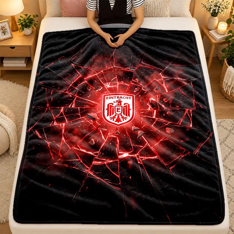 Flannel BlanketEintracht Frankfurt Football Warm Soft Throw Blanket for Indoor Sofa Bed Living Room Use
