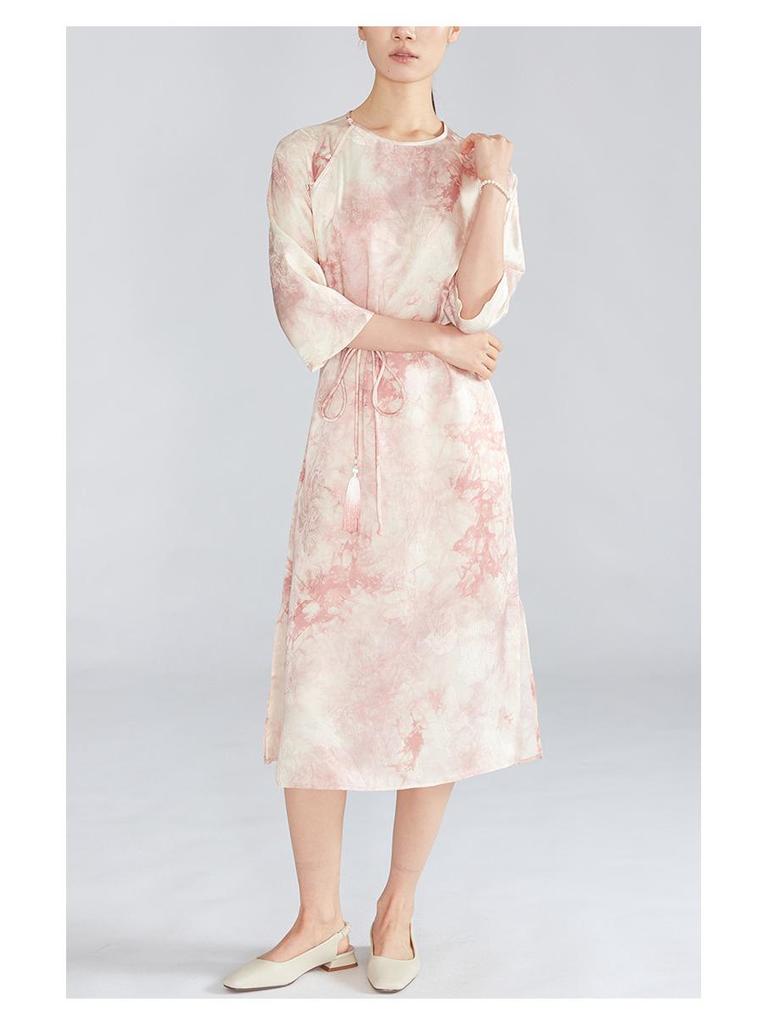 Платье миди ручной работы из жаккарда тутового шелка с принтом тай-дай - в китайском стиле, с круглым вырезом, скошенной планкой, рукавом семь восьмых