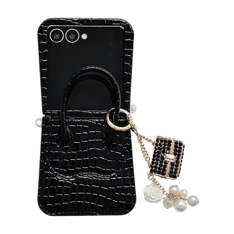 Чехол-кроссбоди с подвеской для Samsung Z Flip7 с текстурой аллигатора, противоударный