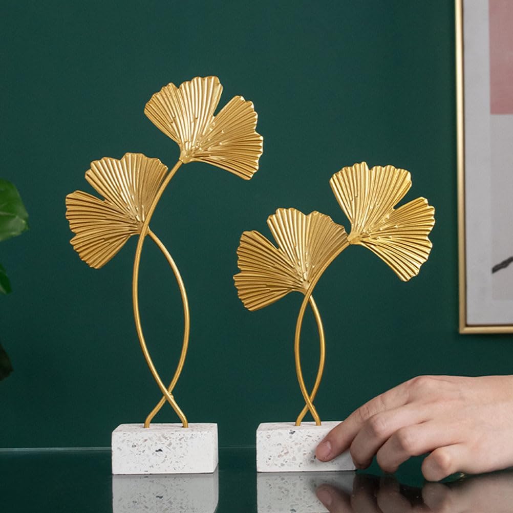 Cabilock 2 шт. Золотая статуэтка листа гинкго Золотая металлическая скульптура листа Металлическая железная скульптура листа Фигурка Настольное украшение для дома для спальни с деревянной основой