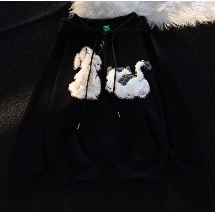 Американская винтажная мультяшная вышитая толстовка с капюшоном и короткими рукавами - Свободный крой для весны и осени