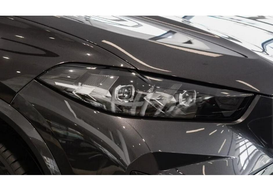 Корпус задний и передняя часть фары BMW X5 для моделей 2023-24 гг.