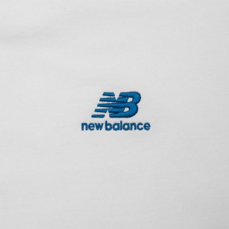 New Balance Повседневная толстовка в стиле lifestyle для женщин, белая AWT11385-WT