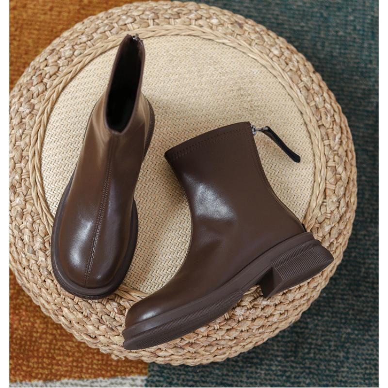 Кожаные коричневые ботинки Martin женские осень-зима 2024 новые тонкие ботинки на толстой подошве толстый каблук короткие ботинки Chelsea