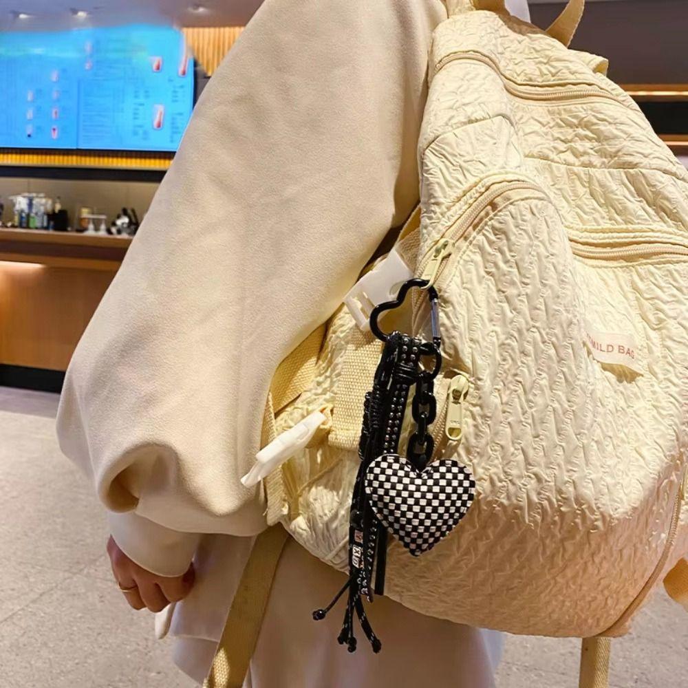 Heart-shaped Leather Key Chain Leather Exquisite Girls' Bag Accessory Light Luxury Pendant DIY
