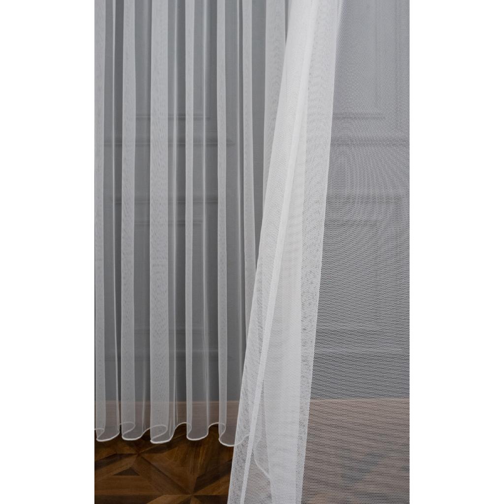 Занавес из тюля с дополнительным использованием для использования одного крыла