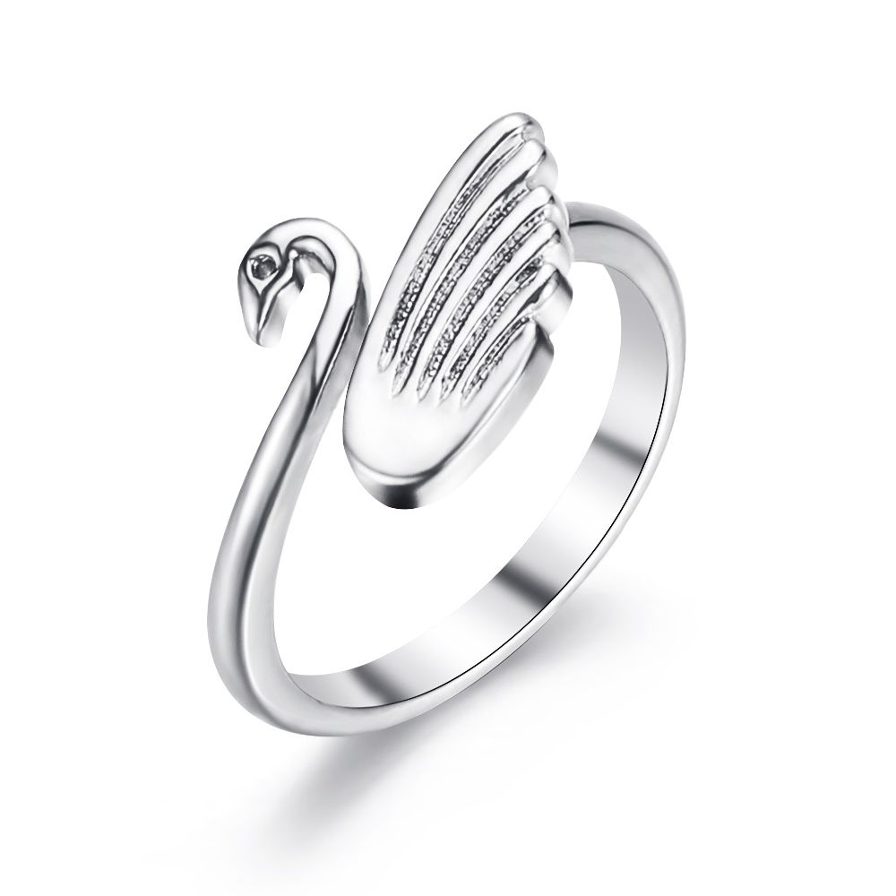 Swan Sewing Accessories Adjustable Finger Wear Thimble Ring Yarn Guides Knitting Loop Crochet Ring