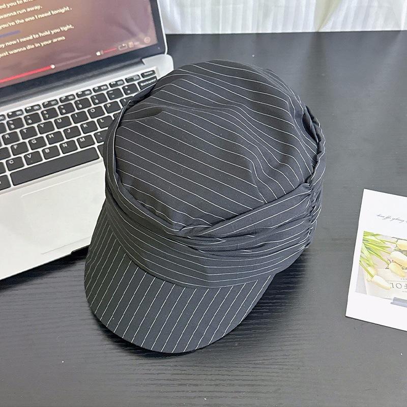 Retro striped newsboy hat women's spring and summer new versatile fashion temperament atmosphere shows the face little painter hat tide