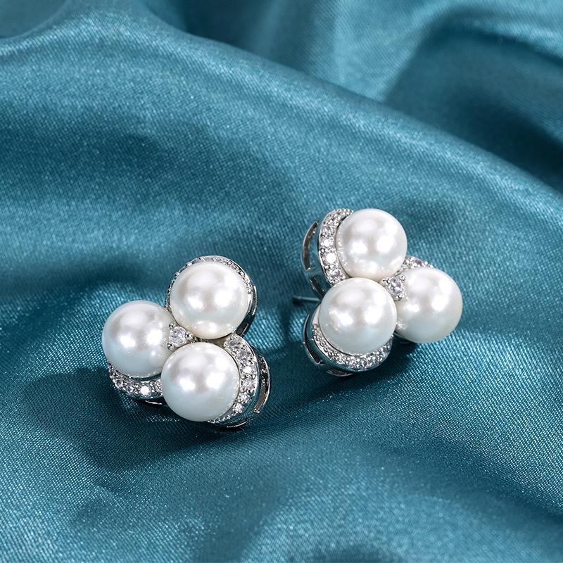 Copper-plated Real Gold Live Broadcast Hot Fashion Shell Pearl Micro-inlaid Diamond Stud Earrings, Necklace Three-piece Set for Women