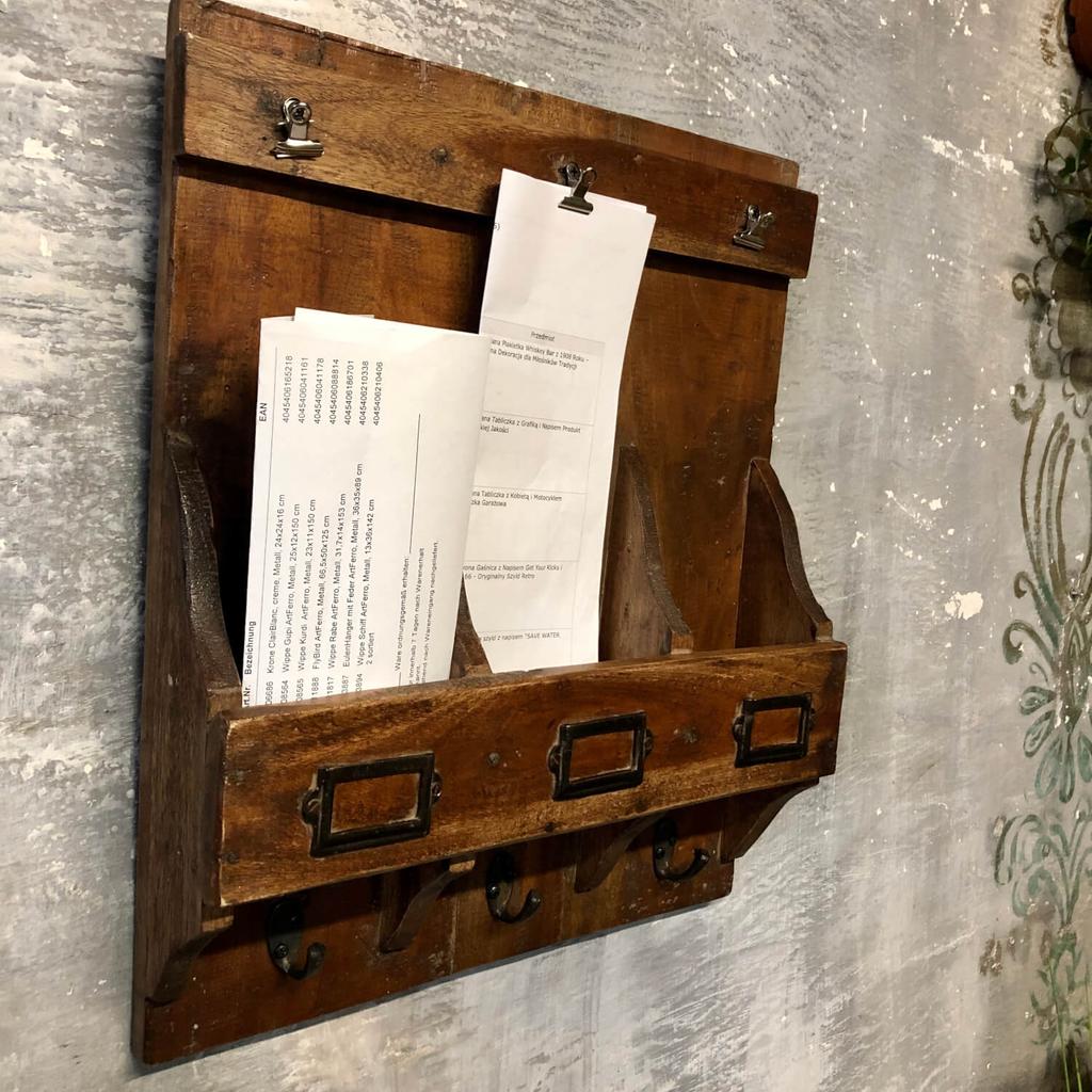 Wooden wall key cabinet with hooks