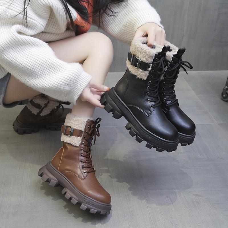 Мягкие кожаные бархатные хлопковые ботинки женские 2025 зима новые ретро на толстой подошве черные короткие ботинки подошва-маффин пушистые ботинки ботинки Мартин