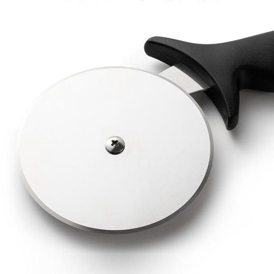 Нож для пиццы Лезвие из нержавеющей стали Роликовый резак для печенья Колесо для торта Изогнутая ручка Кухонные принадлежности