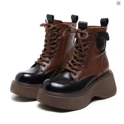 Модные ботинки на высокой платформе 7 см, из натуральной кожи, 2025, зимние, теплые, плюшевые, на толстой подошве, комбинированных цветов, с круглым носком, женские плюшевые короткие ботинки