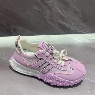 Женская обувь – Кроссовки