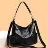 Bag Women's New Simple Women's Handbag Bag Fashion Niche Design Multi-pocket Versatile Messenger Bag Women