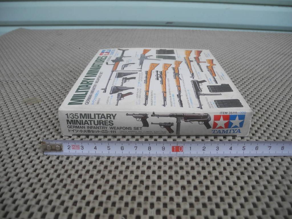 Tamiya Box Plastic Model Kit German Small Arms Set Miniature Series [, Damaged] 1/35 "Military No. 111" [35111]