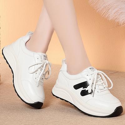 Модная повседневная обувь женская на шнуровке весна лето осень новые танкетки все сочетается дышащая толстая подошва спортивные хлеб маленькие белые туфли новые