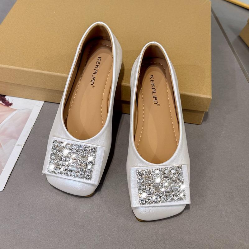 Модные плоские французские туфли-лодочки 2025 лето новые квадратный носок стразы мягкая подошва универсальные туфли-бобы французские