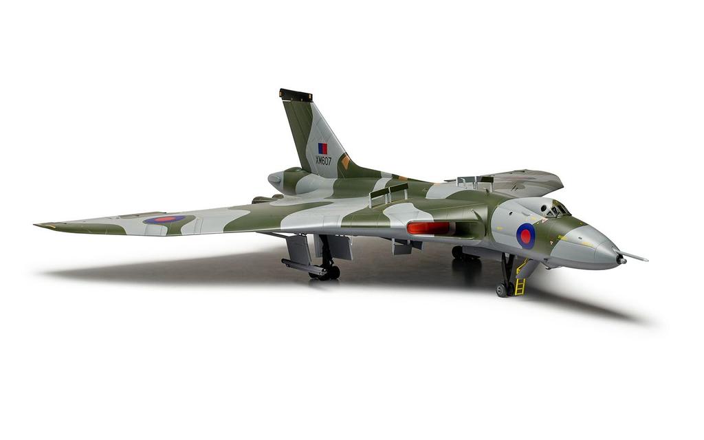 Пластиковая модель Airfix Avro Vulcan Operation Blackback X12013 1/72 B.2