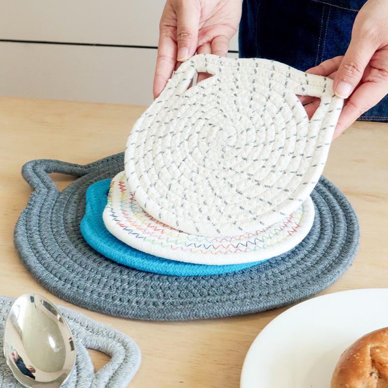 Insulation mat Cat ear placemat Hangable cotton rope mat