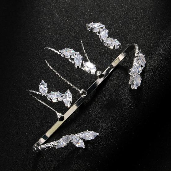 Women Palm Bracelet Alloy Twisted Sparkling Leaf Shape Rhinestone Adjustable Fit Fit