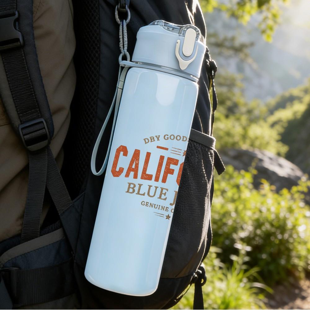 1PC California Desert Vintage Badge Print 750ml Color Plastic Sports Water Bottle Leakproof Flip Straw Lid Suitable for Sports Office Home Use