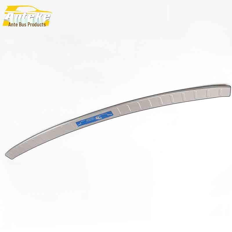 Baojun 530 Rear Guard Stainless Steel Trunk Protector & Decorative Sticker Accessory