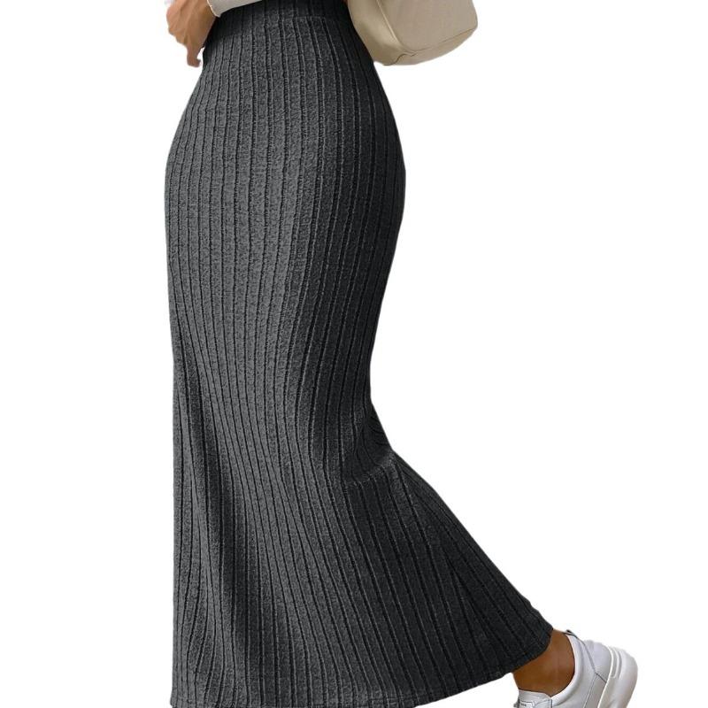 High-waisted Side Slim-cut Knit Skirt