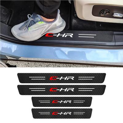 Боковая защита подножки совместима со всеми сериями, такими как Toyota ZYX11 ZGX10 NGX10 NGX50 Наклейка на дверную защиту изготовлена из высококачественного материала из кожи, устойчива к царапинам