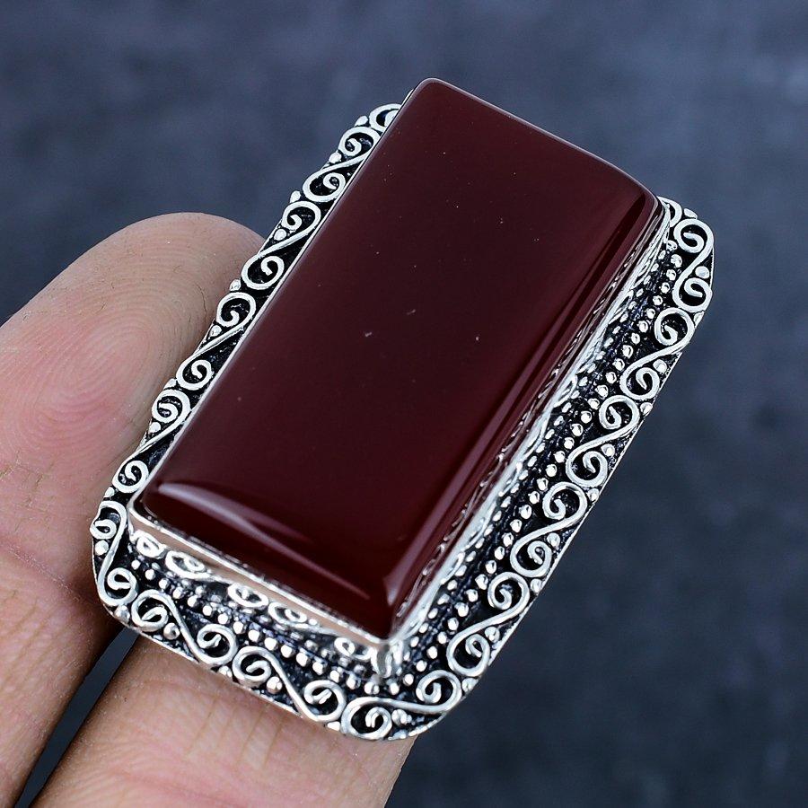 Кольцо из серебра 925 пробы с натуральным камнем сердоликом, размер 8 N5B51