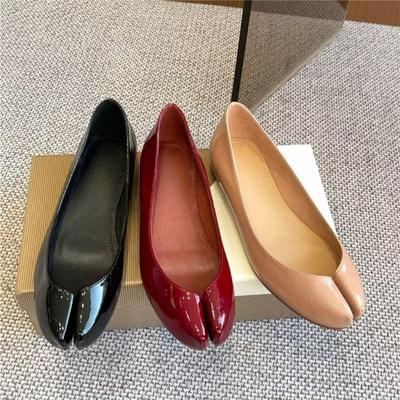 Туфли с раздельным носком для женщин, летний новый стиль, закрытый носок, мелкий вырез, слипоны, мягкая подошва, нескользящие балетки