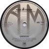 7-дюймовая пластинка CARPENTERS  Please Mr Postman AMS7141 AM 1974 UK Rock Б/у