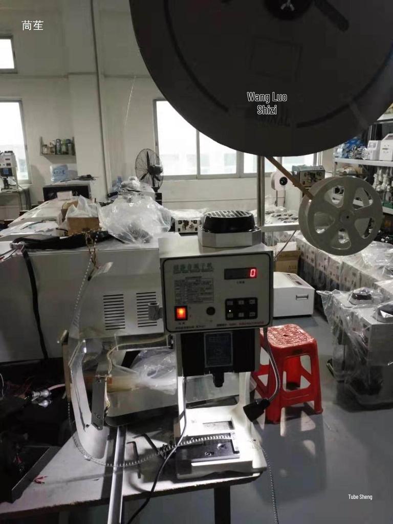 Автоматическая и полуавтоматическая машина для обжима клемм с бумажным роликом и сборщиком - Аксессуары в комплекте