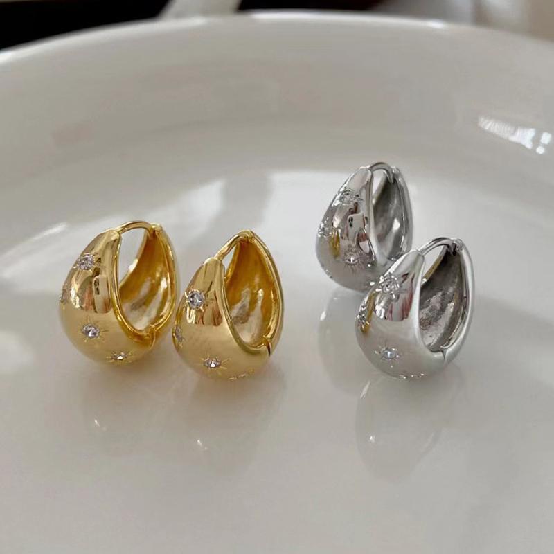 Luxury Top Quality Smooth Star Zircon Hoop Earrings for Women Girls Metal Chunky Sun Rhinestone Ear Buckle Punk Y2K Jewelry