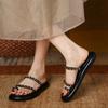 French Flat-bottomed Small Fragrant Wind Cover Toe Cool Slippers Women's New Summer Wear Soft-soled Beach Sandals In 2025