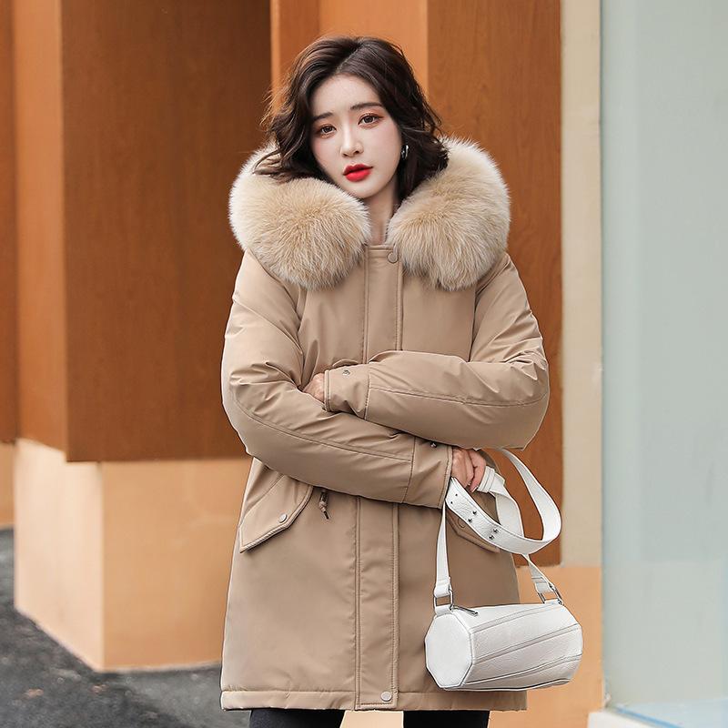 Pie Overcomes the New Medium and Long Temperament Padded Jacket, Small Winter Velvet Thickened Large Size Women's Padded Jacket.