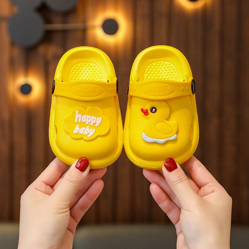 Children's Slippers Summer New Cute Cartoon Girl Baby Shoes Boys' Soft Sole Non Slip Home Bathroom Cool Slippers