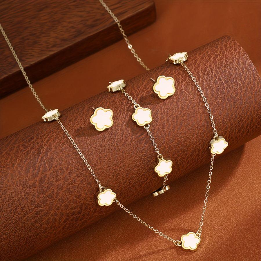 European & American Lucky Flower Jewelry Set: Five-Leaf Clover Bracelet, Stud Earrings, Necklace