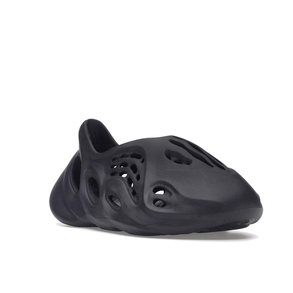 adidas Yeezy Foam Runner Onyx Унисекс HP8739