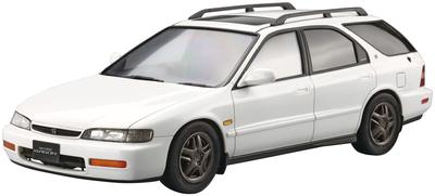 Aoshima Bunka Kyozai The Model Car Series Honda CF2 Accord Wagon SiR 1996 Модель Пластиковая Модель Литая в Цвете 1/24 №76