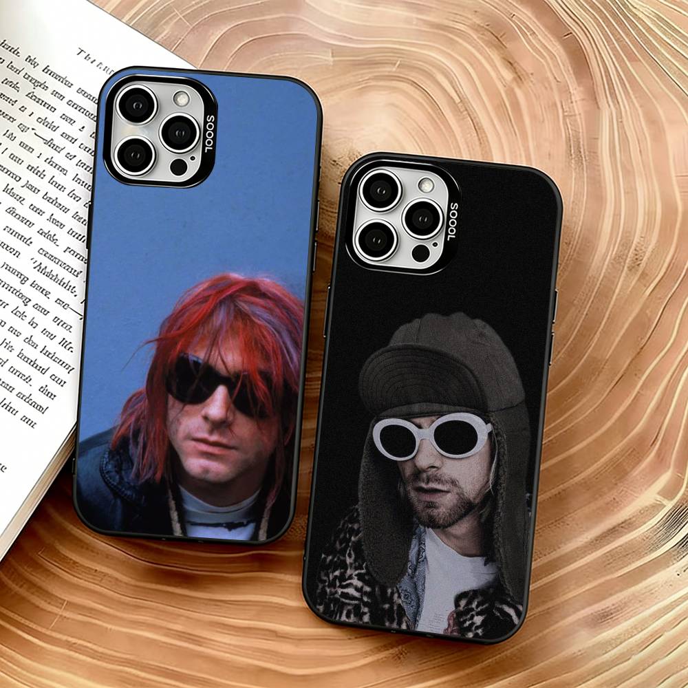 Чехол для телефона с изображением певца Курта Кобейна для iPhone 17,16,15,14,13,12,11 Plus,Pro Max,XS,Разноцветный Серебристый Чехол для телефона Funda Cover