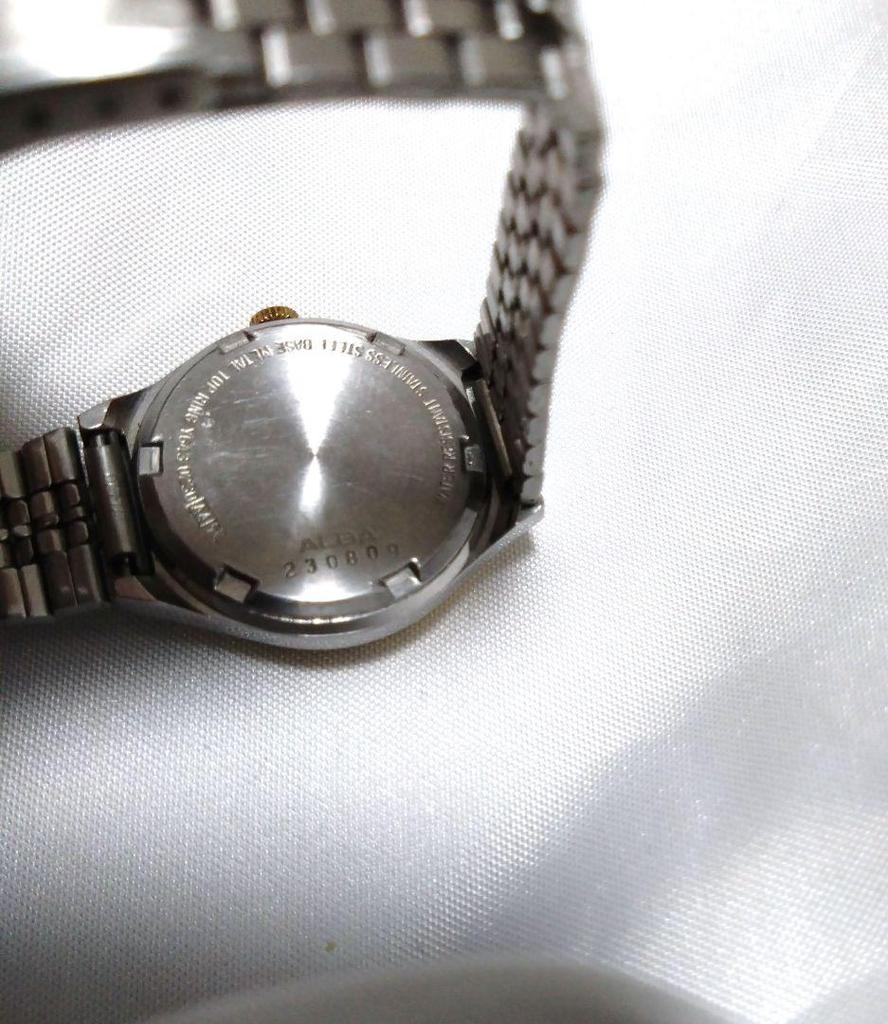 [USED] Phantom SEIKO Alba Day Date BAIKINKUN Sanrio Watch with Battery Replaced