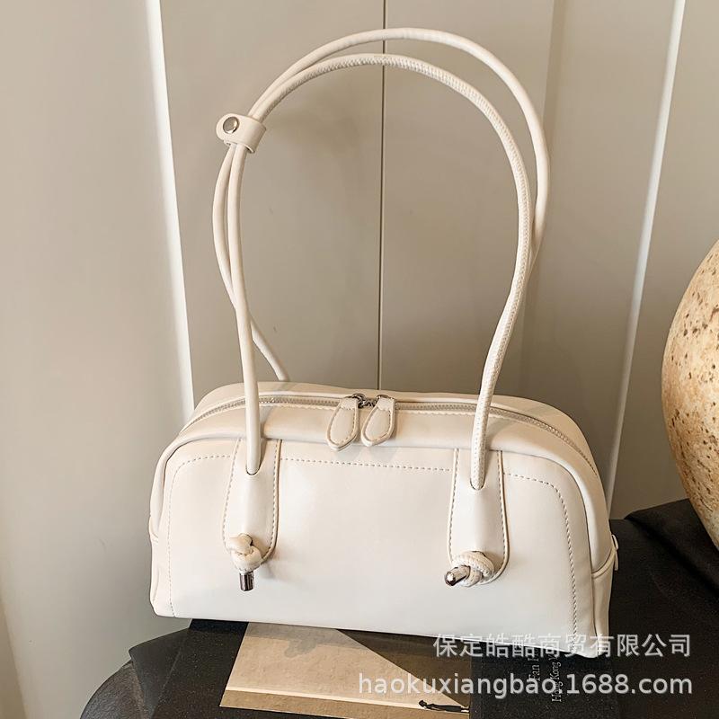 High sense fashion super fire small bag women 2025 new versatile shoulder armpit bag commuter handbag pillow bag