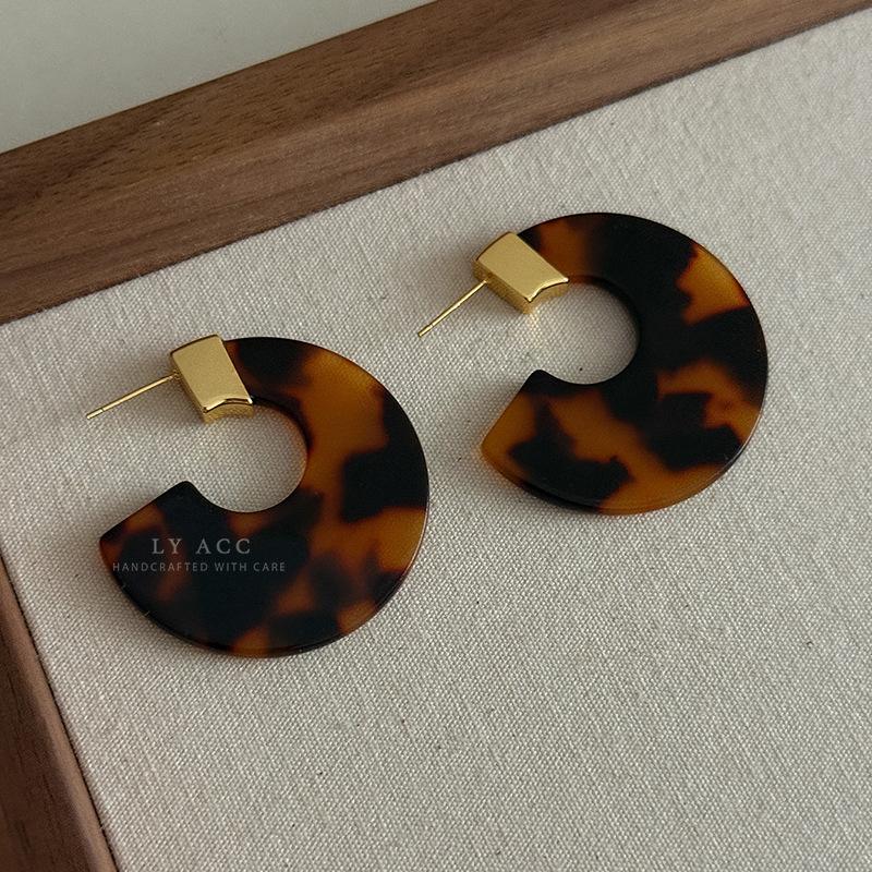 Geometric Contour Natural Fresh Acetate Earrings Resin Gentle Atmosphere Premium Earrings Fashion Personality Earrings Women