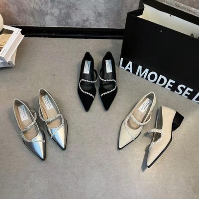 Модная женская обувь-лодочки на низком каблуке с острым носком, ремешком с прямой пряжкой и цепочкой со стразами, новая весенняя уличная обувь из ПУ с низким верхом 2025