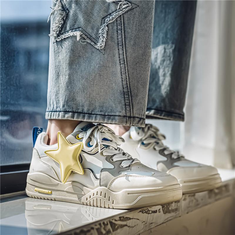 Men's New Leather Star Style Casual Sports Shoes Are Lightweight, Durable, and Versatile. They Are Men's Casual Lace Up Sneakers