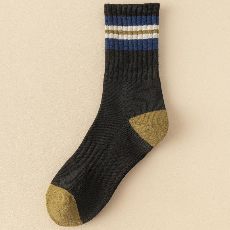 Men's Thick Warm Winter High-Top Mid-Tube Sports Socks