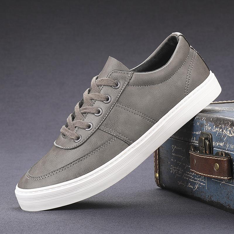 Весенние новые мужские кожаные туфли, низкие туфли на шнуровке с мягкой подошвой, дышащие, модные и универсальные, повседневные туфли, простые мужские