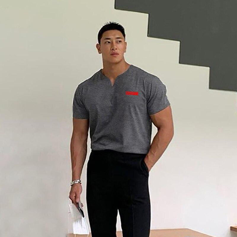 Muscleguys Мужская модная повседневная хлопковая футболка с короткими рукавами, спортивная летняя дышащая футболка для фитнеса с половиной рукавом
